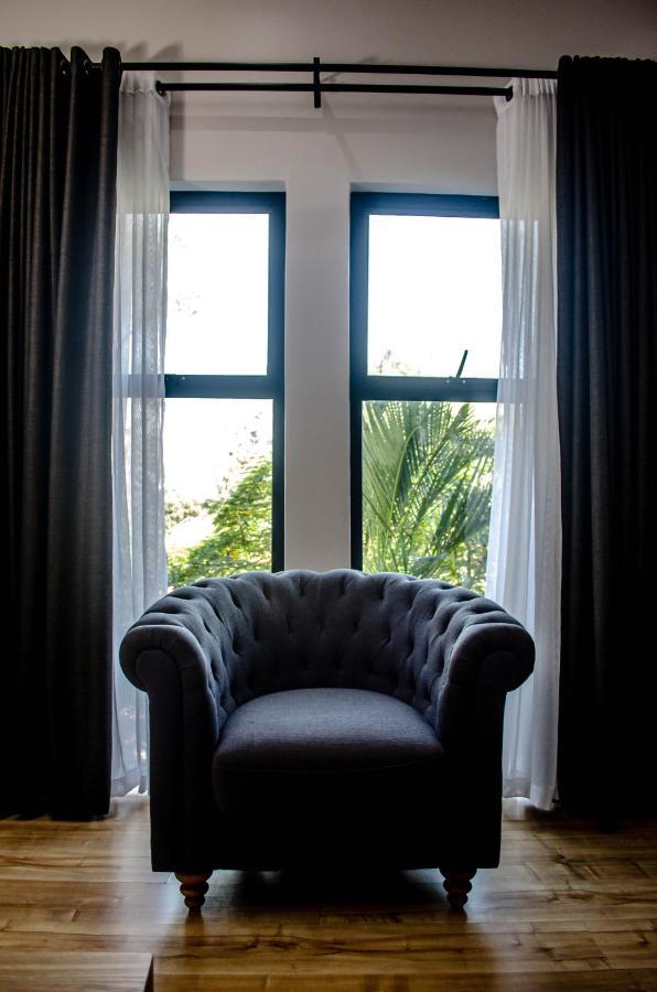Terra Guest House Maputo Buitenkant foto
