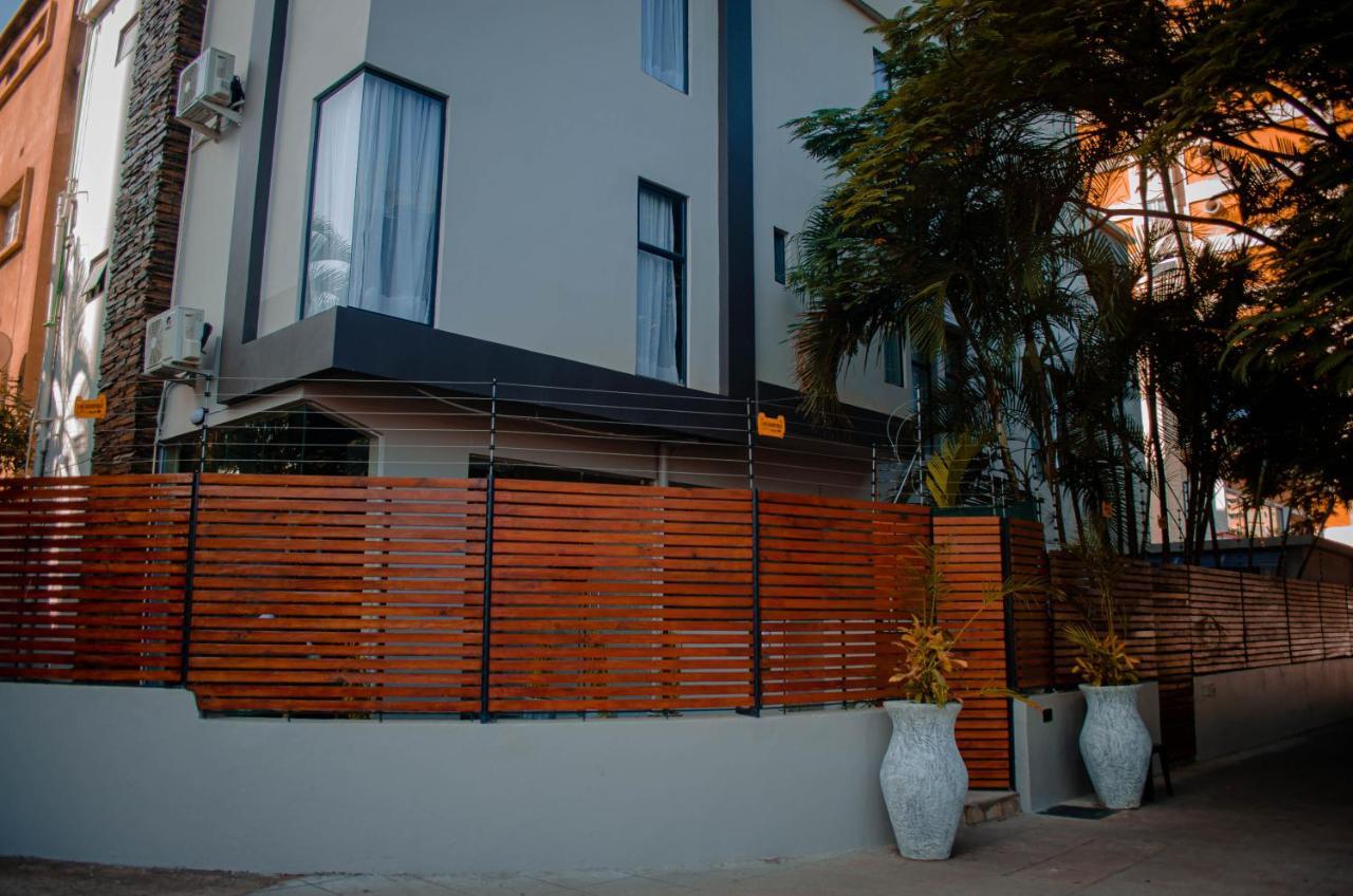 Terra Guest House Maputo Buitenkant foto