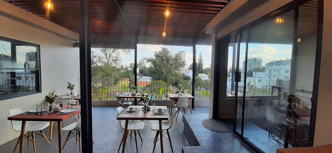 Terra Guest House Maputo Buitenkant foto